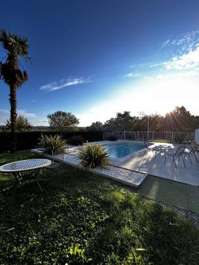 Gîte La Garrigue - Housity