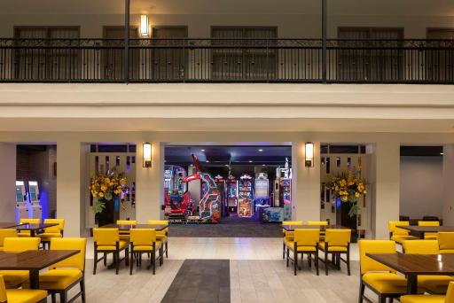 Embassy Suites by Hilton Anaheim North - Housity