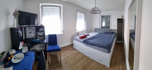 Charmantes helles Zimmer zentrumnah und naturnah - Housity
