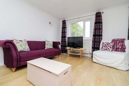 Home from Home by StayStaycations - Housity