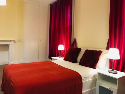 Vauxhall Stay - Housity