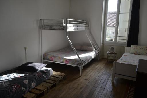 Grande chambre d'hôte pour 4 à 5 personnes - Housity
