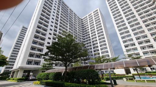 Staycation at Grace Condo Near BGC - Housity