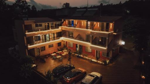 Hotel Mahabaleshwar Mount View - Hizvo