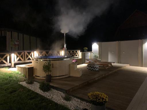 Biscontini's Studio - Housity