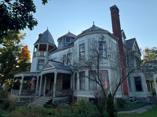 Haslett House - A Gilded Age Estate - Housity