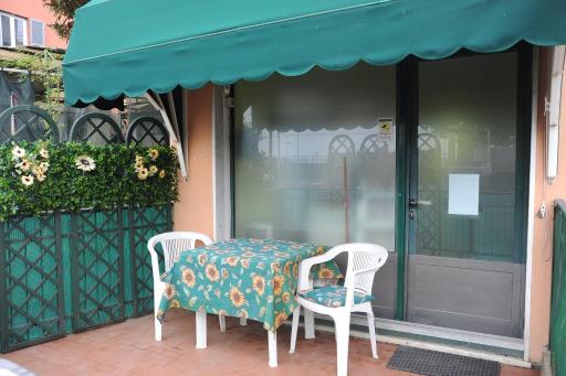 Appartamento fronte spiaggia - Housity