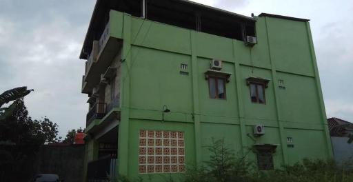 Guesthouse Ananda Pekalongan - Housity