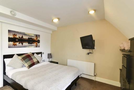 Modern Apartments at AXO Oxford Circus near The Regent's Park in London - Housity