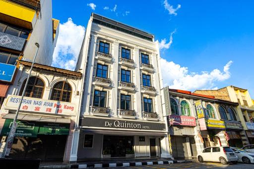 De Quinton Hotel - Hizvo
