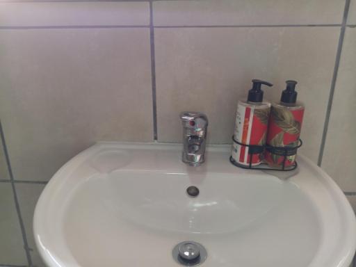 Abby Rose Guesthouse - Housity