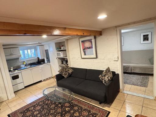 First Floor One Bedroom Apartment with Full Kitchen & Bath - Housity