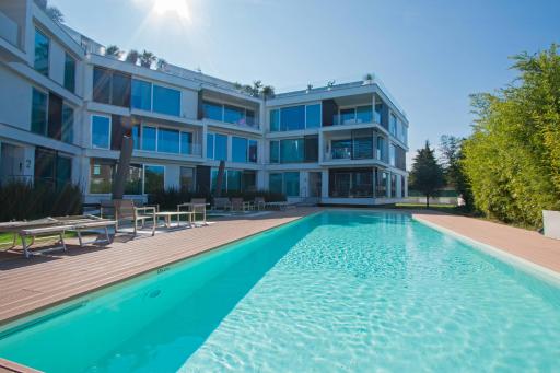 Bristol Exclusive by Wonderful Italy - Housity