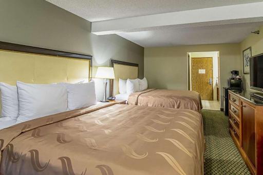 Roosevelt Hotel - Housity