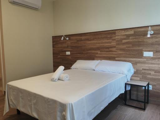 Apartahotel Golden Alcalá - Housity