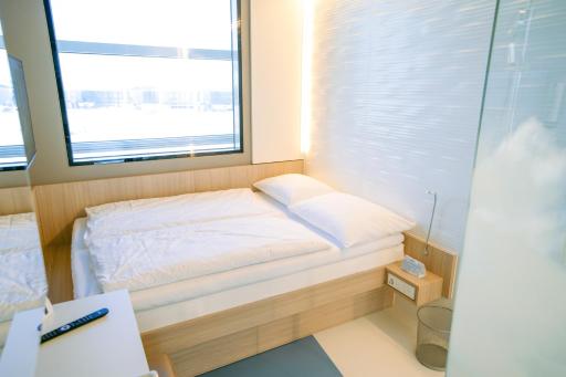 MY CLOUD Transit Hotel - Guests with international flight only! - Housity