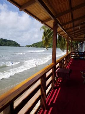 Fernandes Bar and Restaurant - Housity