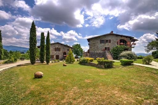 Borgo Romena - Housity