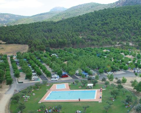Camping Bungalows Mariola - Housity