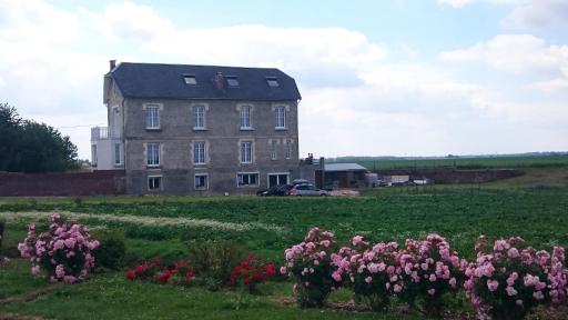 Villa Jules Verne - Chambres d'hôtes et gîte - Housity