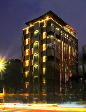 Mimaru Hotel Jakarta - Housity