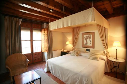 El Hotel De La Villa - Housity