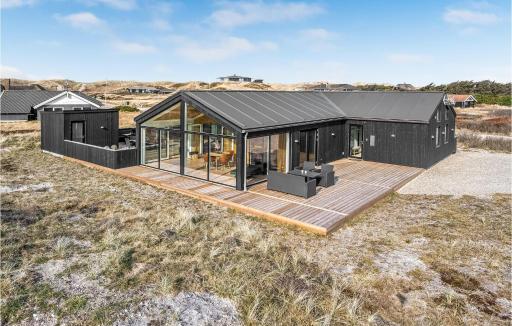 Awesome Home In Harboøre With Kitchen - Housity