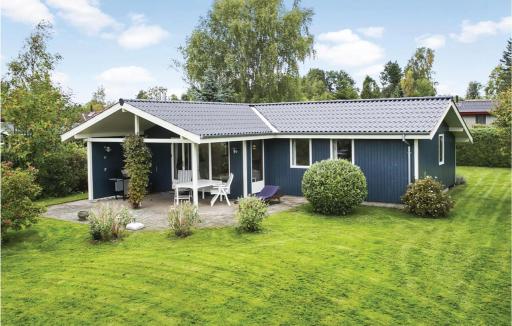 Four-Bedroom Holiday Home In Dronningmolle - Housity
