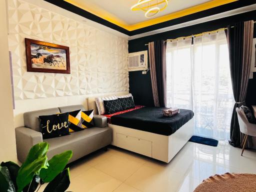 Azehr's Walk Up and Cozy Condo - Housity