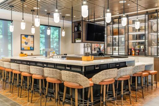 Cambria Hotel New Haven University Area - Hizvo