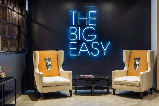 Cambria Hotel New Orleans Downtown Warehouse District - Housity