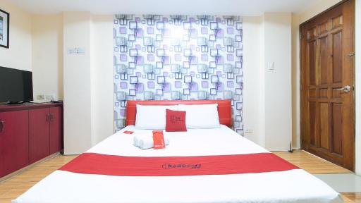 RedDoorz at DBuilders Rooms Ph2 Taguig - Housity