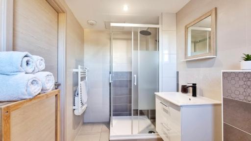 Gîte « chez les Bernaux » - Housity