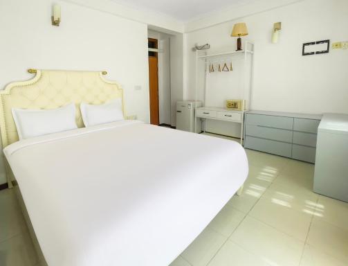 Panda holiday 中国酒店 中国餐厅 VX Gsundindi - Housity