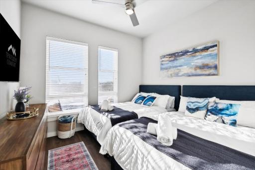 Downtown Fort Worth Luxe Retreat, Pool, Gym and Free Parking - Housity