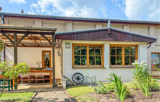Stunning Home In Dabel With Wifi - Housity
