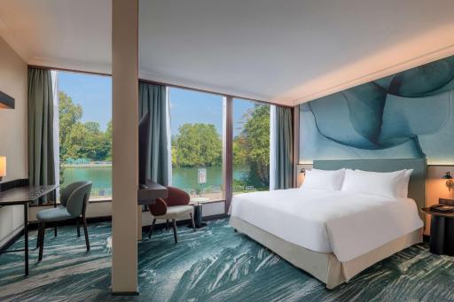 DoubleTree by Hilton Paris Bougival - Housity