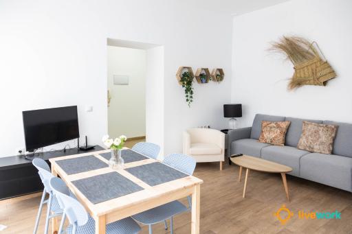 Casa del Pescador by LiveWork - Housity