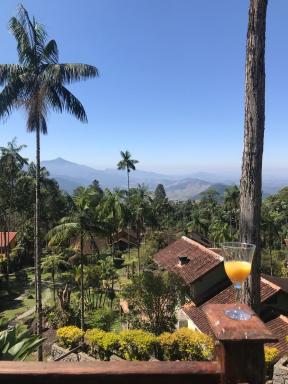 Chalé vista exuberante na Serrinha do Alambari - Housity