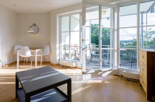 Jolle mit Balkon und Mueritzblick - Housity