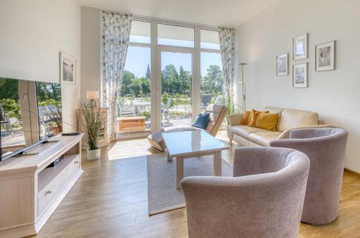 Kranichrast am Roebeler Stadthafen - Housity