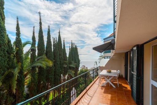 Central Sea View - Housity