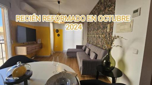 Apartamento Yellow Garrucha - Housity