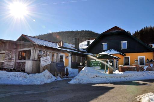 Almliesl Gruppenhaus PUCH-625 - Housity