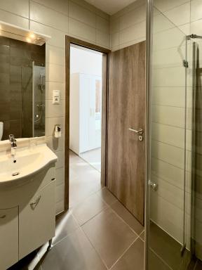 CENTER rooms - Housity
