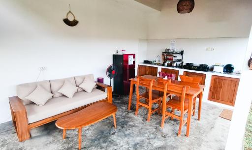Turtle House Surf & Stay - Housity
