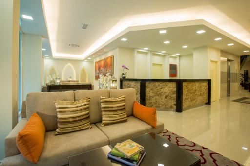 Humaira Hotel - Housity
