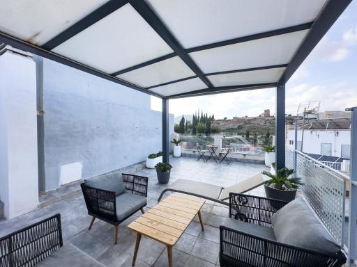 Historic suites Penthouse 30 - Housity