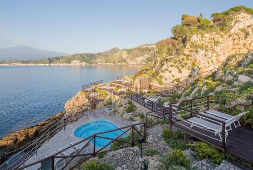 UNAHOTELS Capotaormina - Housity