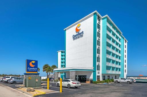 Comfort Inn & Suites Daytona Beach Oceanfront - Housity